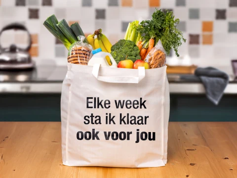 Gevulde tas Voedselbank